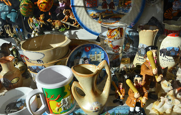 Photo des objets souvenirs de la boutique du Parc de la Tête d'Or